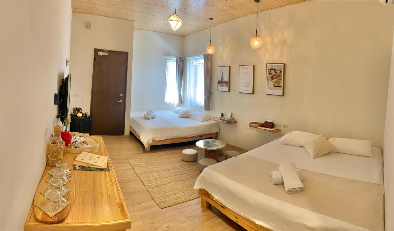 W24墾丁民宿墾丁大街一館bnb Buitenkant foto