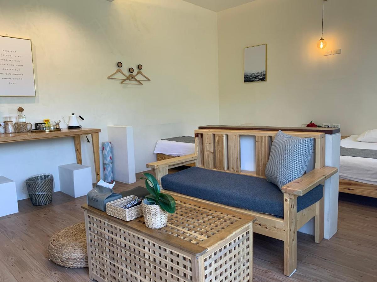 W24墾丁民宿墾丁大街一館bnb Buitenkant foto